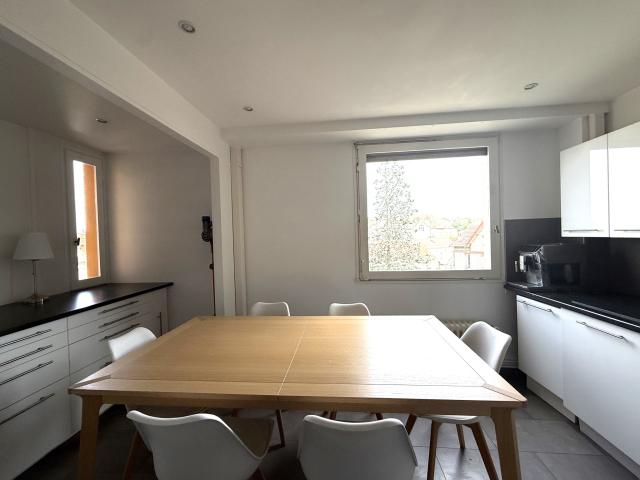 Appartement 5 pièces Melun disponible à la Vente