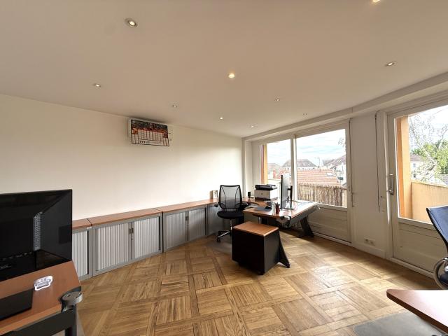 Appartement 5 pièces Melun disponible à la Vente