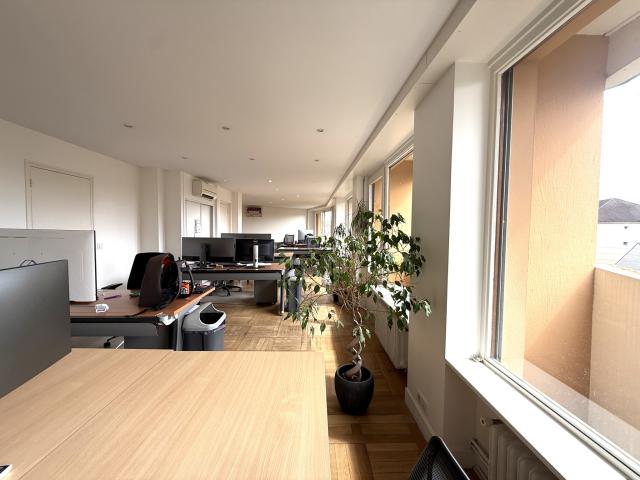 Appartement 5 pièces Melun disponible à la Vente