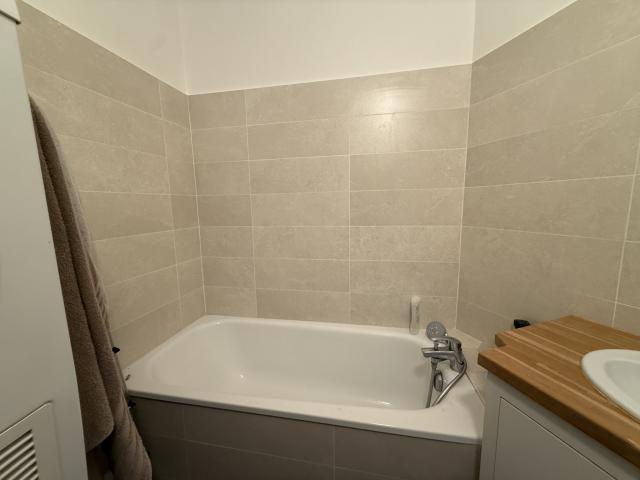 Appartement 5 pièces Melun disponible à la Vente
