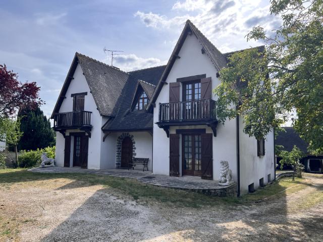 Maison 8 pièces Livry sur seine disponible à la Vente