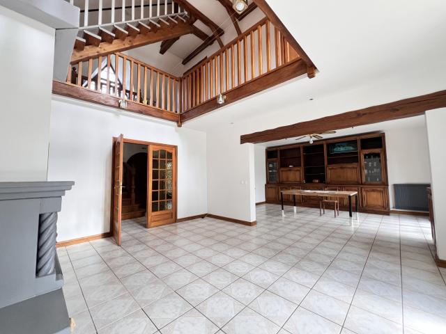 Maison 8 pièces Livry sur seine disponible à la Vente
