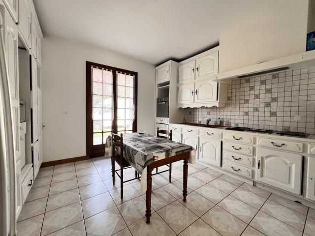 Maison 8 pièces Livry sur seine disponible à la Vente