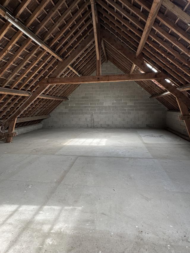 Maison 5 pièces Bois le roi disponible à la Vente
