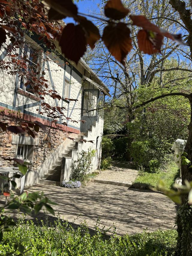 Maison 6 pièces Vaux le penil disponible à la Vente