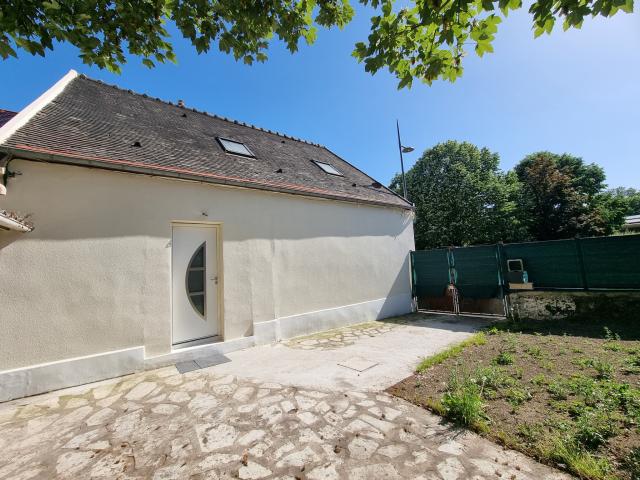 Maison 4 pièces Vaux le penil disponible à la Vente