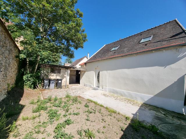 Maison 4 pièces Vaux le penil disponible à la Vente