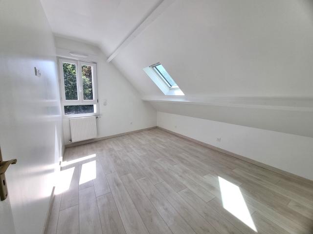Maison 4 pièces Vaux le penil disponible à la Vente