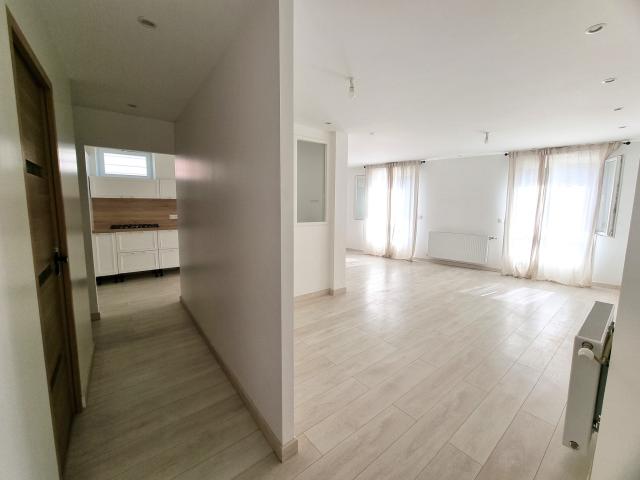 Maison 4 pièces Vaux le penil disponible à la Vente