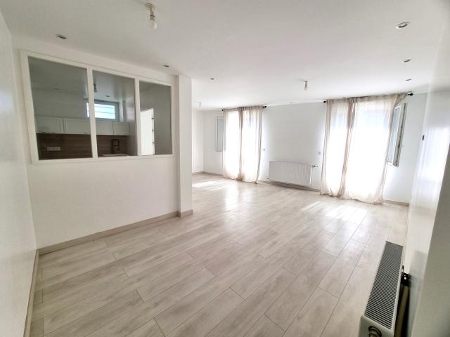 Maison 4 pièces Vaux le penil disponible à la Vente