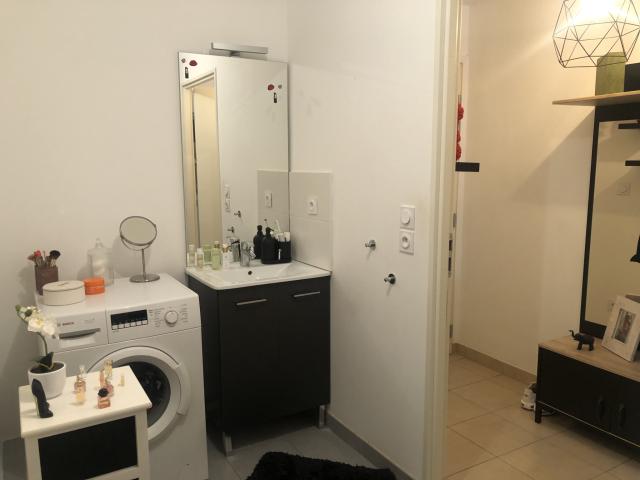 Appartement 2 pièces Le mee sur seine disponible à la Location