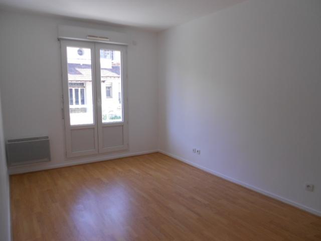Appartement 3 pièces Melun disponible à la Location