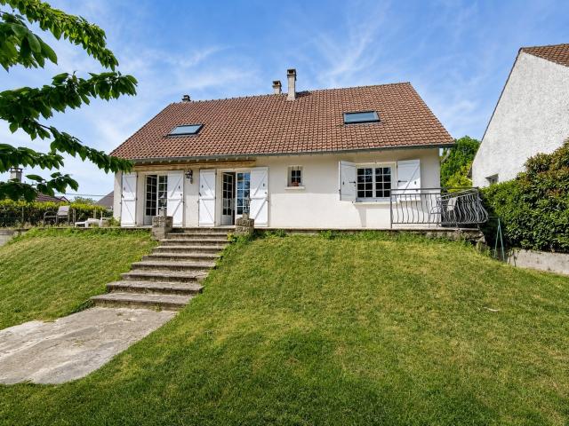 Maison 6 pièces Livry sur seine disponible à la Vente