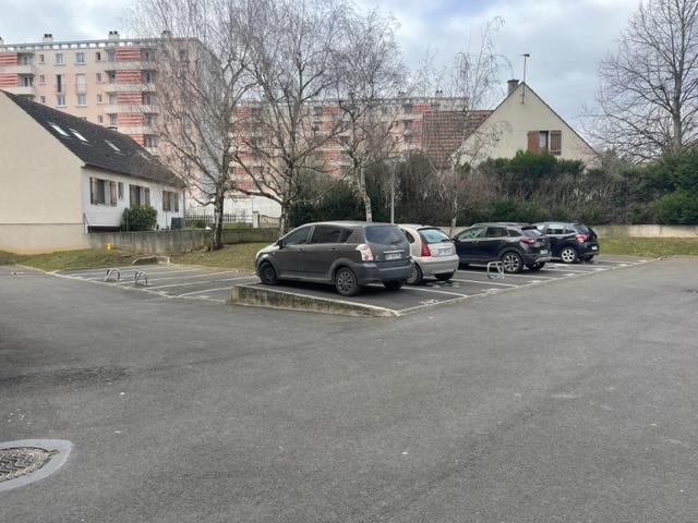 Appartement 1 pièces Melun disponible à la Location