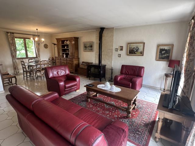 Maison 5 pièces Vaux le penil disponible à la Vente