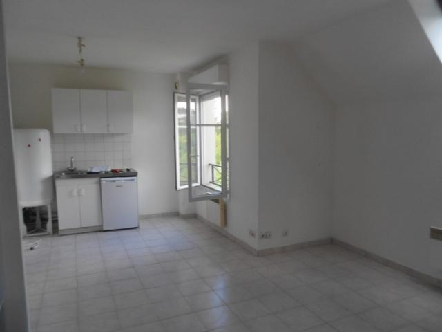 Appartement 1 pièces Melun disponible à la Location