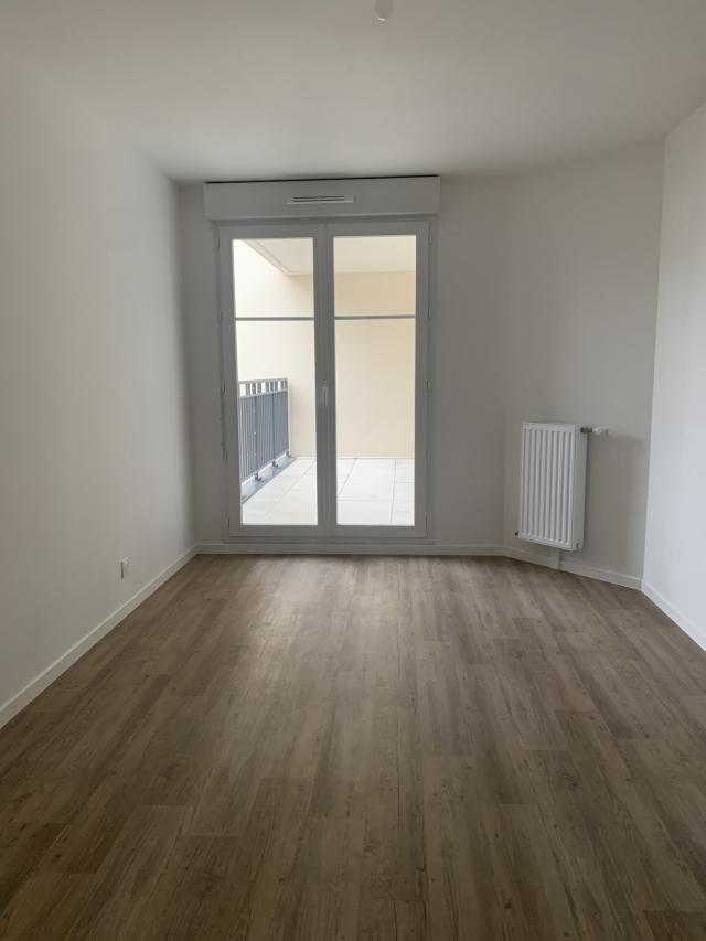 Appartement 2 pièces Savigny le temple disponible à la Location