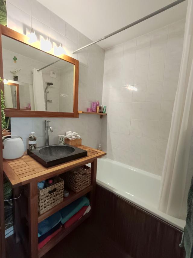 Appartement 4 pièces Vaux le penil disponible à la Vente