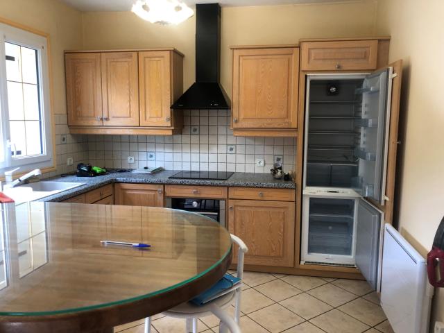 Maison 7 pièces Vaux le penil disponible à la Vente