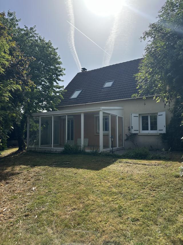 Maison 7 pièces Vaux le penil disponible à la Vente