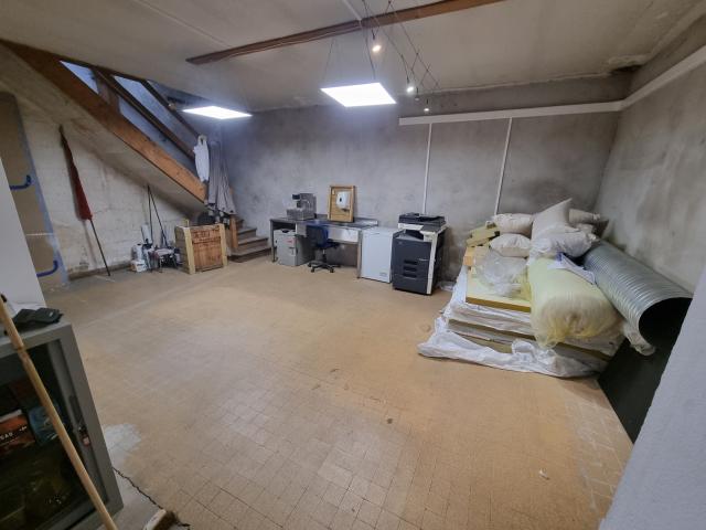 Murs Commerciaux  pièces Melun disponible à la Vente