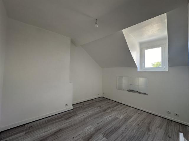 Appartement 2 pièces Dammarie les lys disponible à la Location