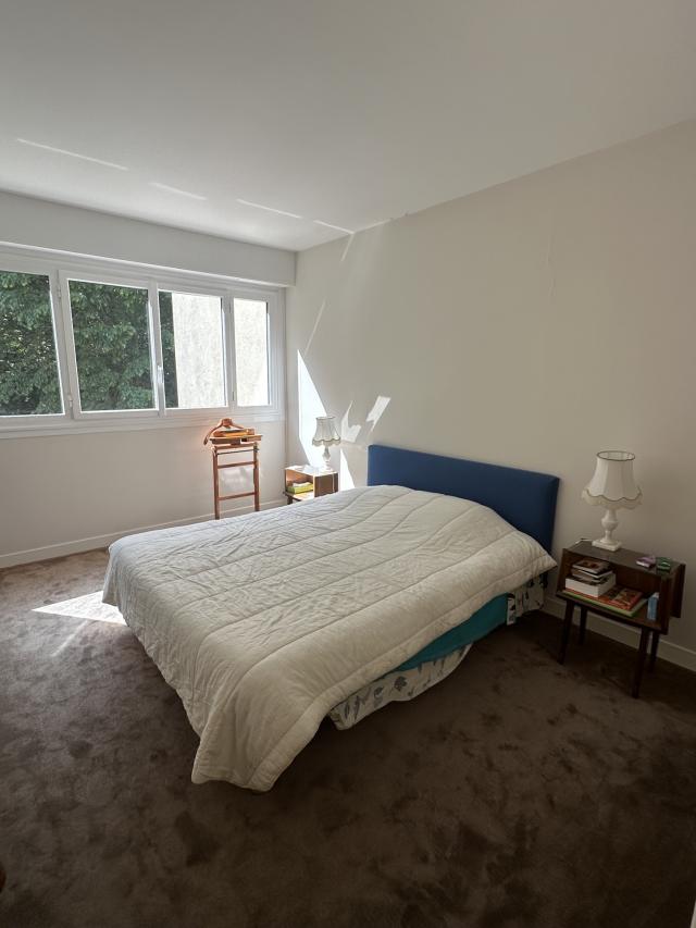 Appartement 5 pièces Vaux le penil disponible à la Vente