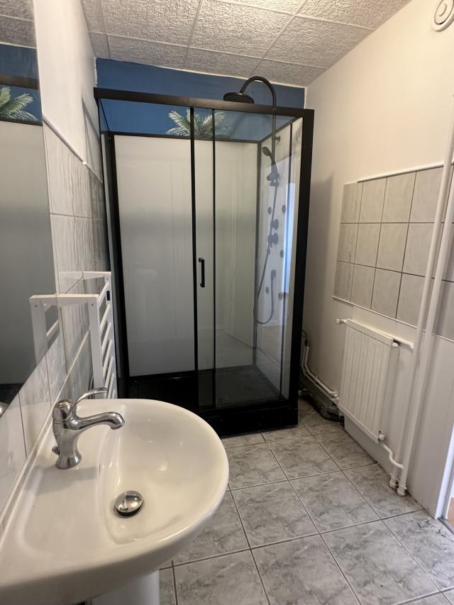 Appartement 3 pièces Le mee sur seine disponible à la Location
