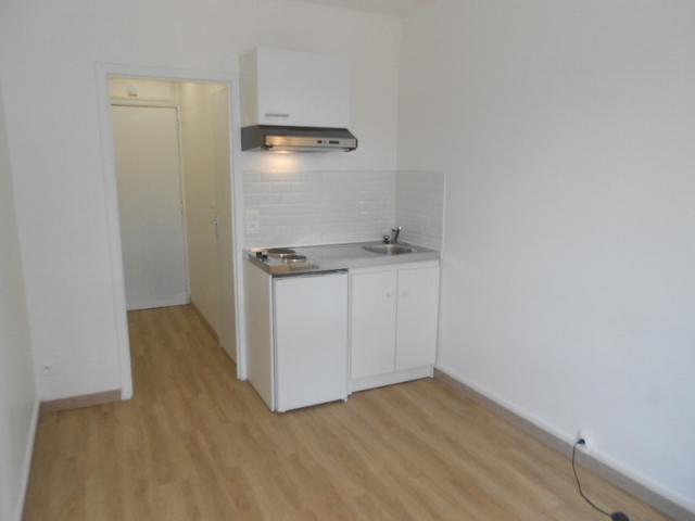 Appartement 1 pièces Le mee sur seine disponible à la Location