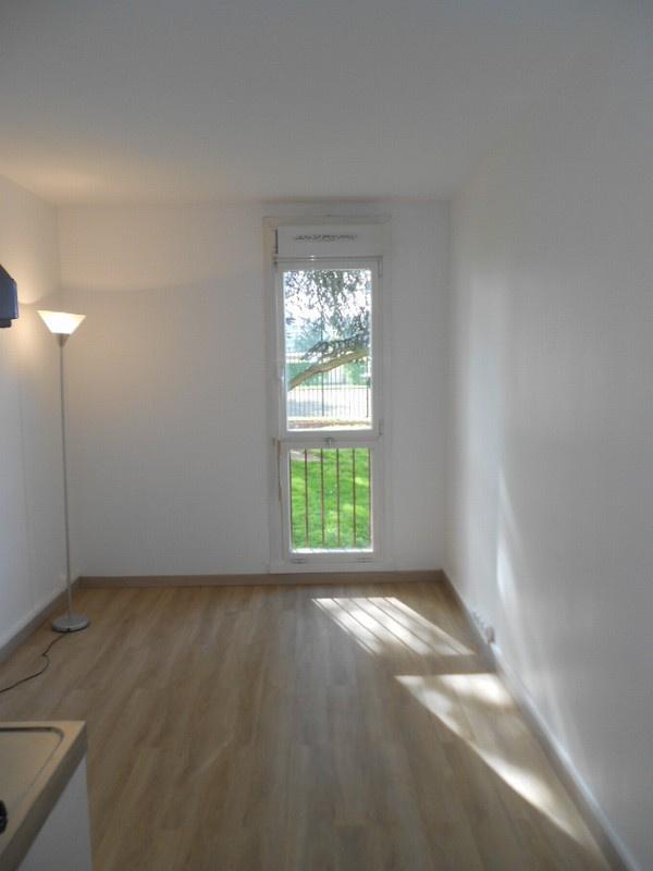 Appartement 1 pièces Le mee sur seine disponible à la Location