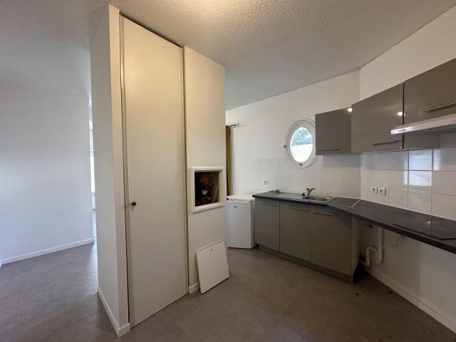 Appartement 1 pièces Melun disponible à la Location