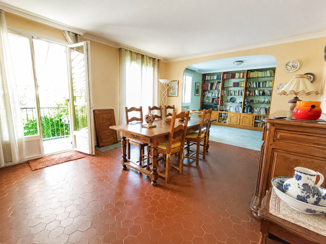 Maison 6 pièces Vaux le penil disponible à la Vente