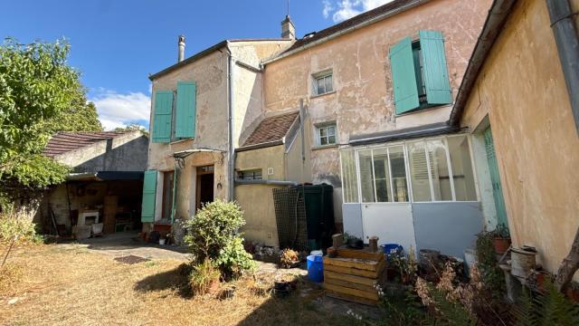 Maison 5 pièces Le mee sur seine disponible à la Vente