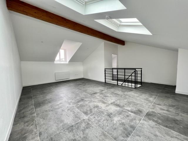 Appartement 4 pièces Vaux le penil disponible à la Vente