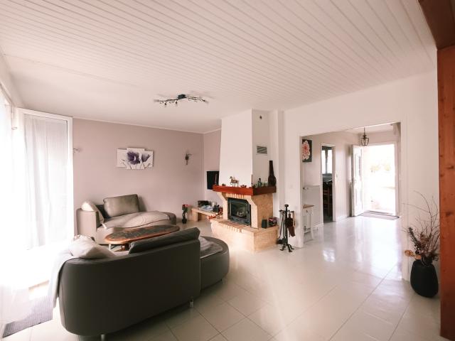 Maison 6 pièces Vaux le penil disponible à la Vente
