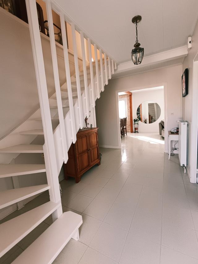 Maison 6 pièces Vaux le penil disponible à la Vente