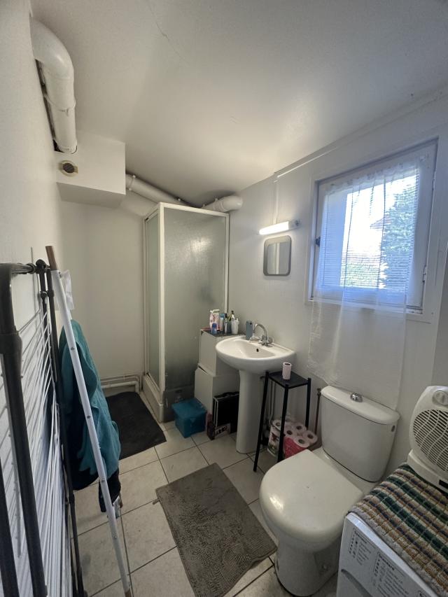Appartement 2 pièces Vaux le penil disponible à la Location