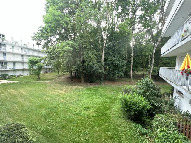 Appartement 3 pièces Vaux le penil disponible à la Vente