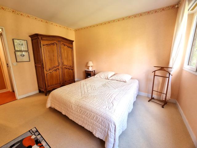 Appartement 5 pièces Vaux le penil disponible à la Vente