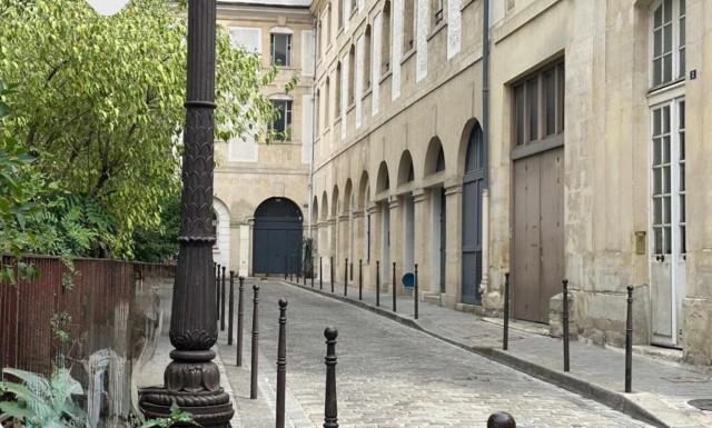 Appartement 2 pièces Paris disponible à la Vente
