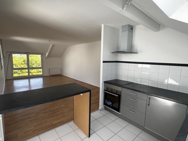 Appartement 2 pièces Vaux le penil disponible à la Location