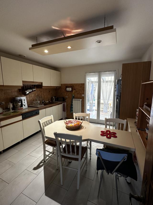 Maison 4 pièces Vaux le penil disponible à la Vente