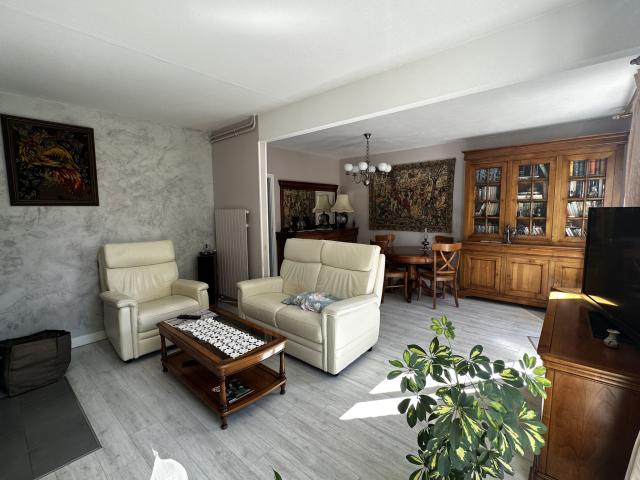 Maison 6 pièces Cesson disponible à la Vente