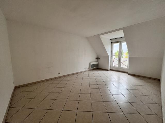Appartement 2 pièces Melun disponible à la Location
