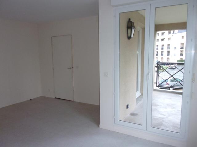 Appartement 2 pièces Dammarie les lys disponible à la Location