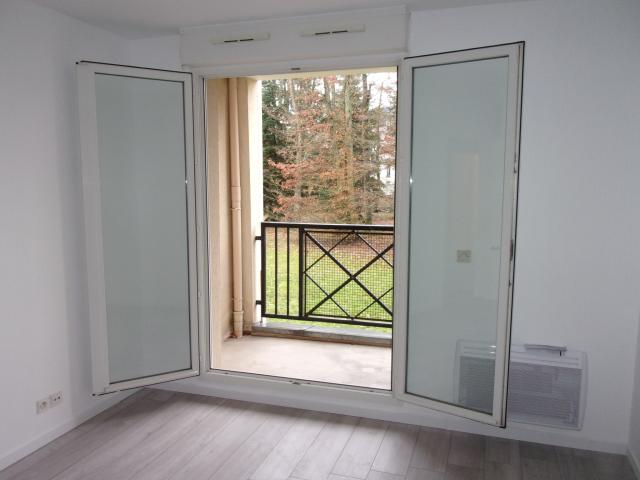 Appartement 2 pièces Dammarie les lys disponible à la Location