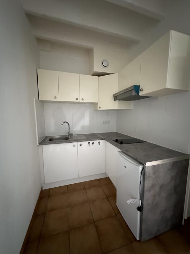 Appartement 2 pièces Vert st denis disponible à la Location