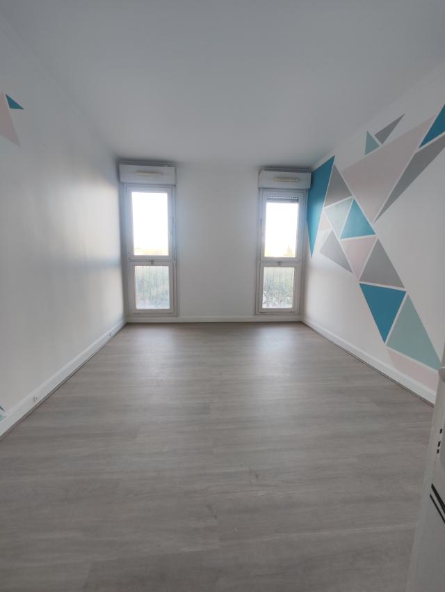 Appartement 4 pièces Le mee sur seine disponible à la Vente