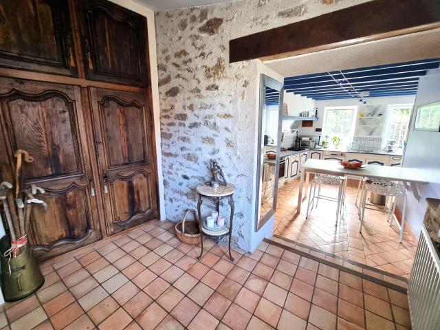 Maison 7 pièces Moisenay disponible à la Vente