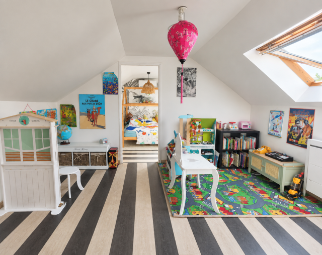 Maison 7 pièces Pamfou disponible à la Vente